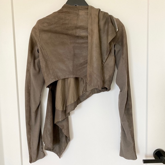 SOLD - Picture 2 of 4